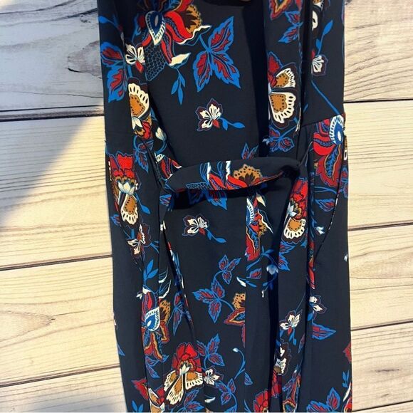 H&M Blue Floral Patterned Halter Jumpsuit - Picture 9 of 11